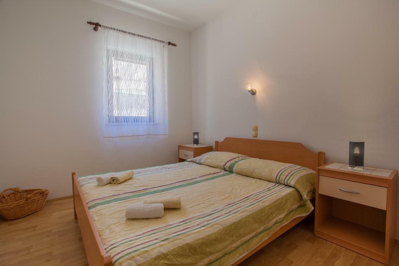 Apartmani Komesic Zubovići Екстериор снимка