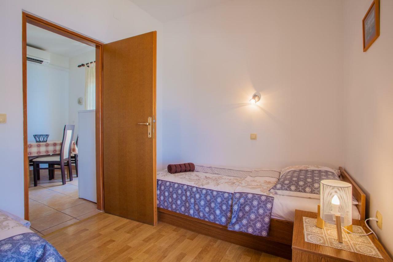 Apartmani Komesic Zubovići Екстериор снимка