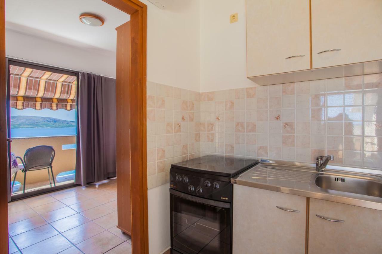 Apartmani Komesic Zubovići Екстериор снимка