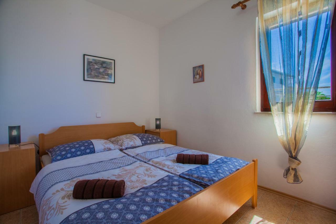 Apartmani Komesic Zubovići Екстериор снимка