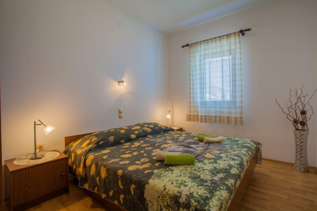 Apartmani Komesic Zubovići Екстериор снимка
